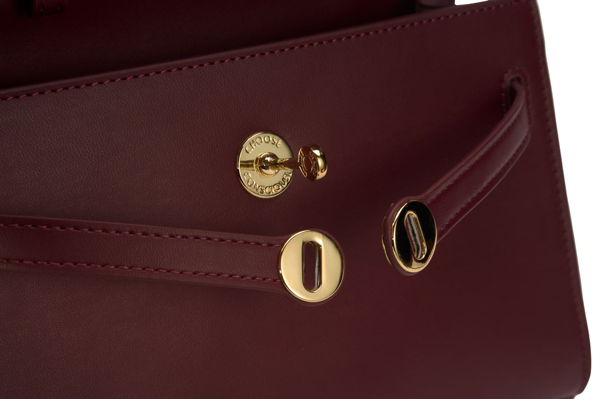 Nopal cruelty-free cactus leather handbag by Shaure